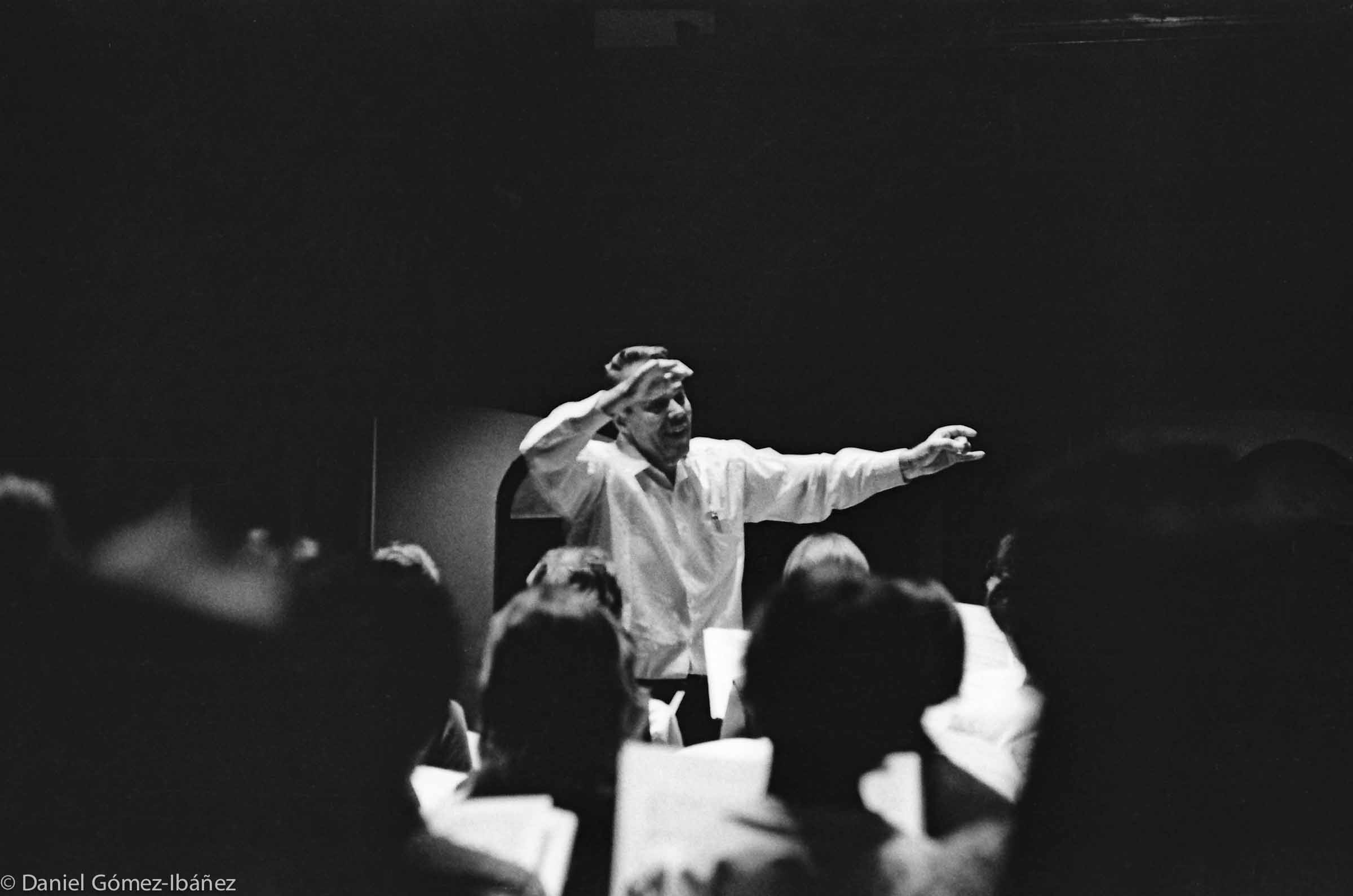 Fountain, professor of choral music at Oberlin and nationally prominent, was an inspiring and much-loved director.