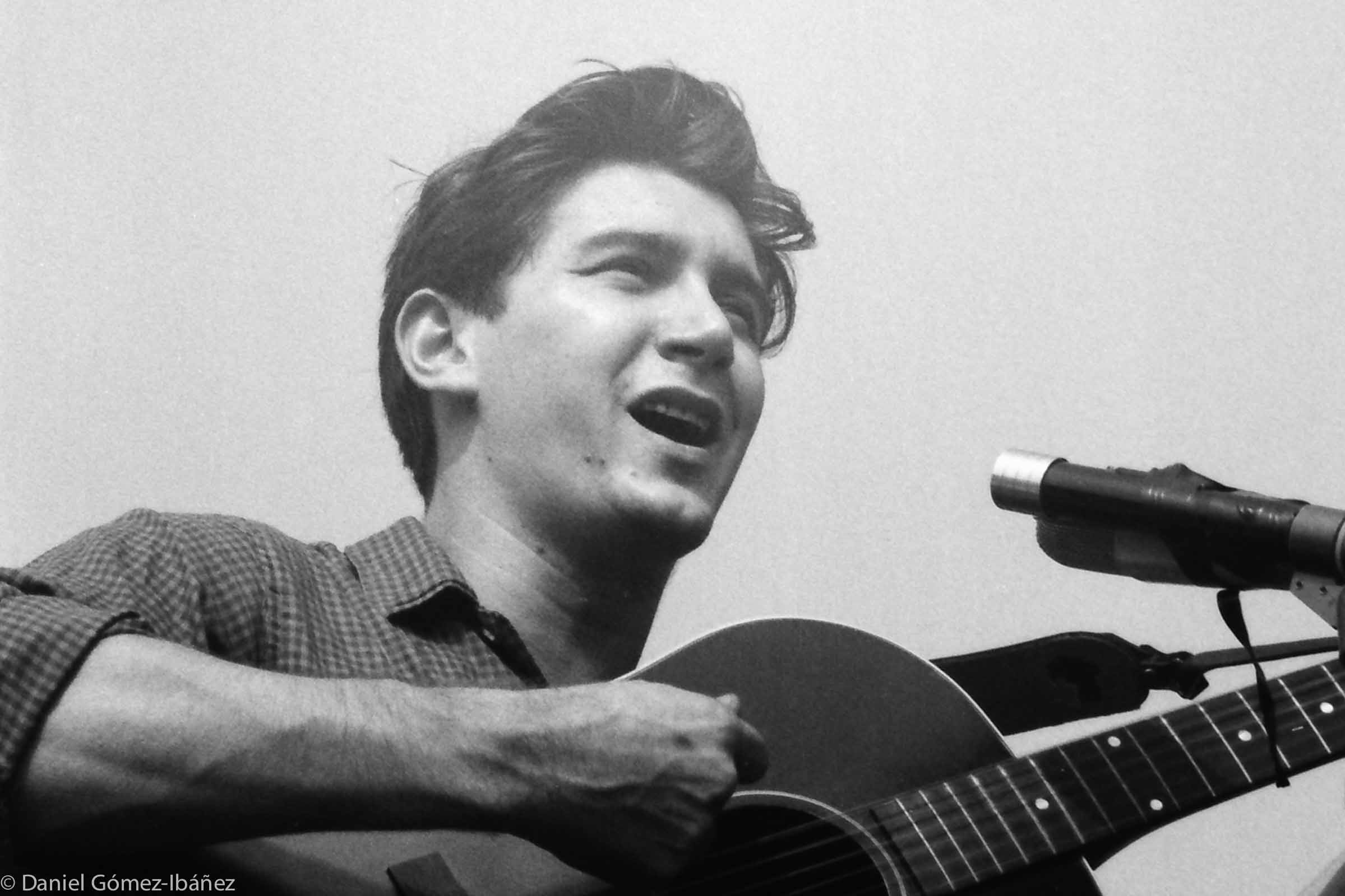 Phil Ochs at the 1963 Newport Folk Festival
